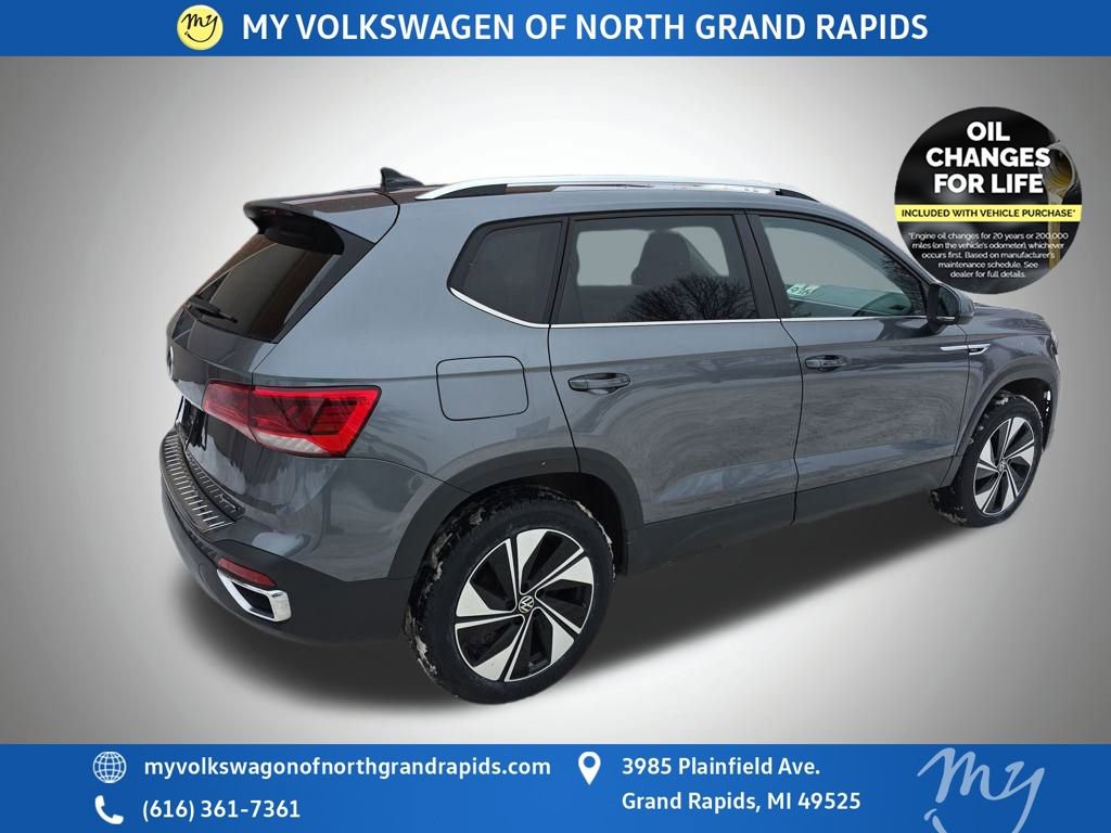 Certified 2023 Volkswagen Taos SE image 14