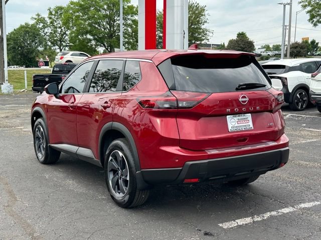 Used 2026 Nissan Rogue SV AWD/4WD image 6