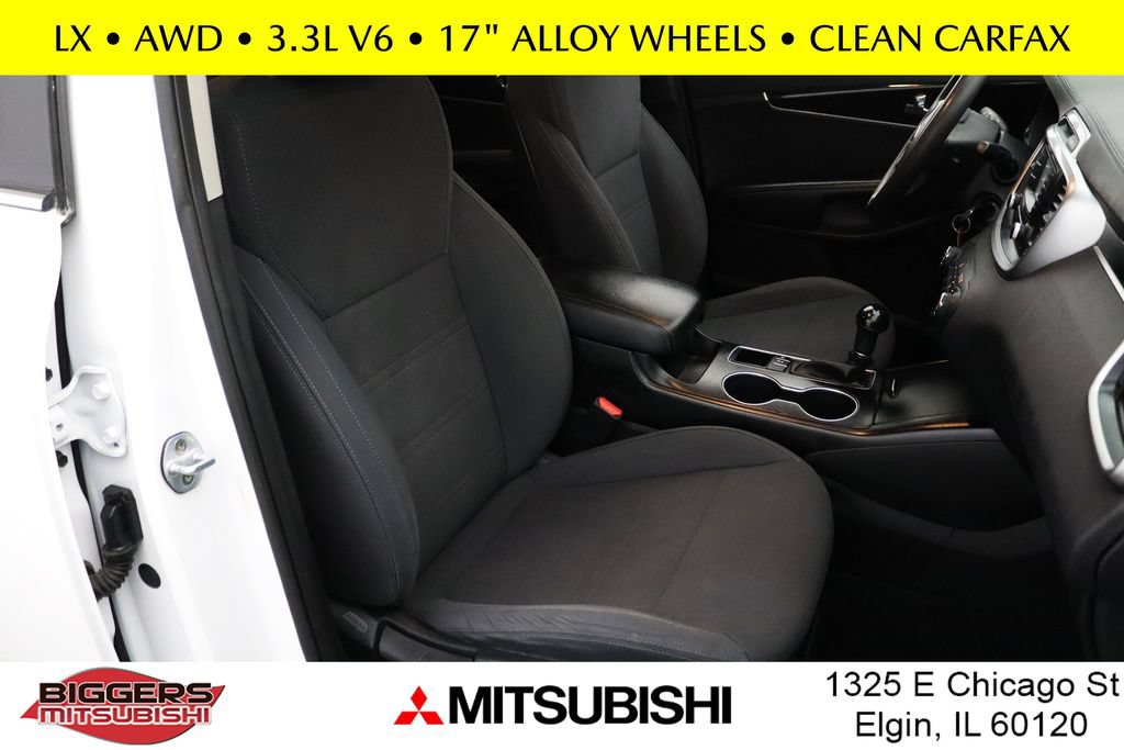 Used 2017 Kia Sorento AWD image 14