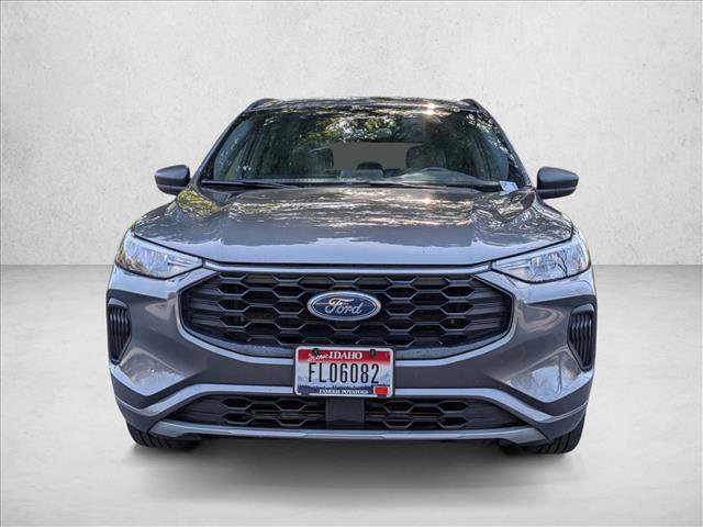 Used 2024 Ford Escape ST-Line image 2