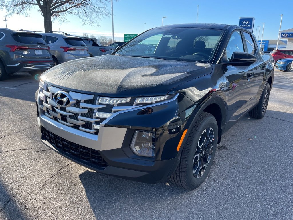 Used 2024 Hyundai Santa Cruz SEL image 2