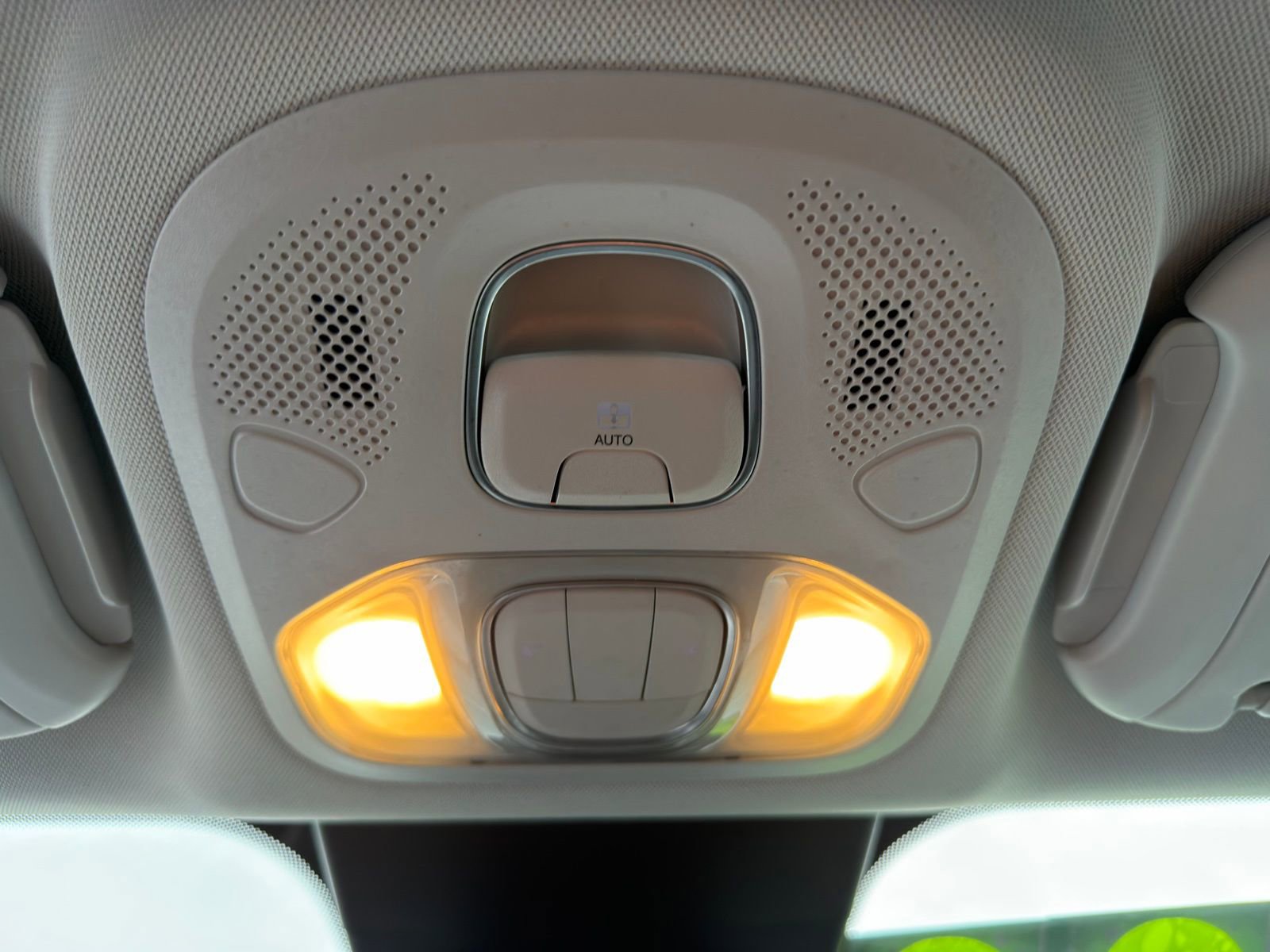 Used 2023 FIAT 500X Sport w/ Technology Group image 25