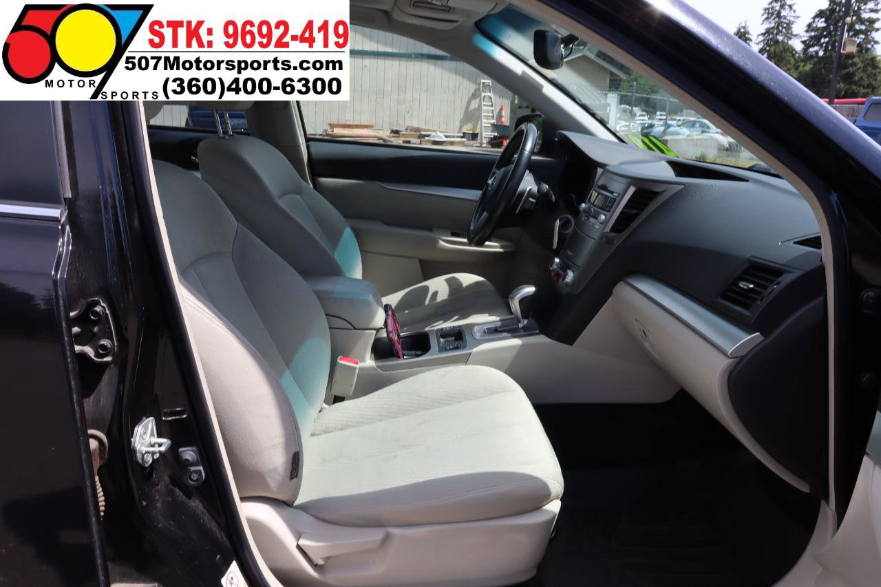 Used 2011 Subaru Legacy 2.5i Premium AWD/4WD image 18