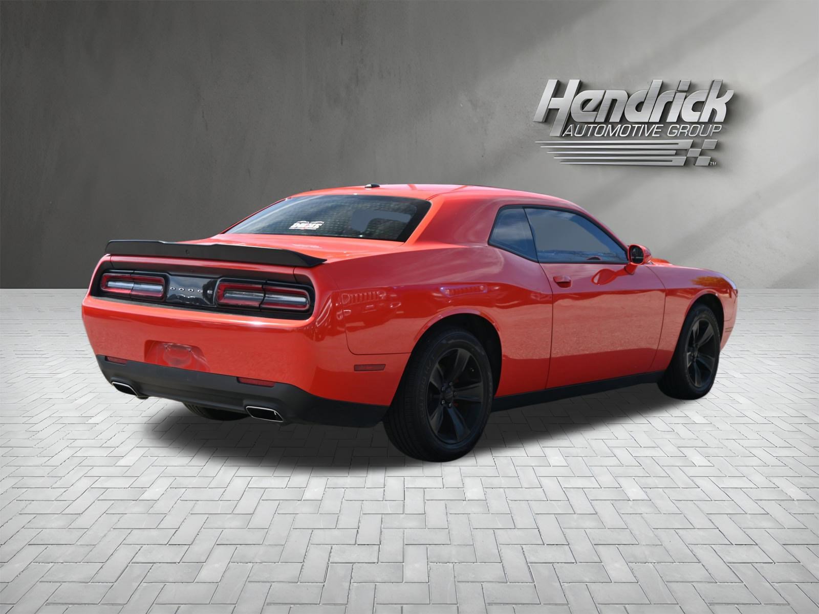 Used 2023 Dodge Challenger SXT RWD image 9