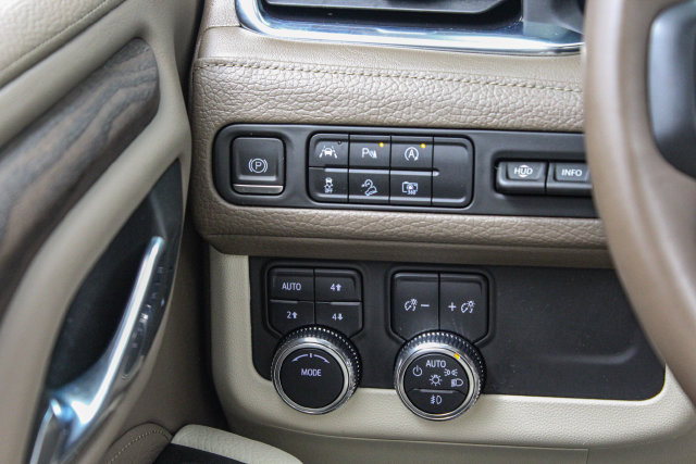 Certified 2023 GMC Yukon Denali AWD/4WD image 22