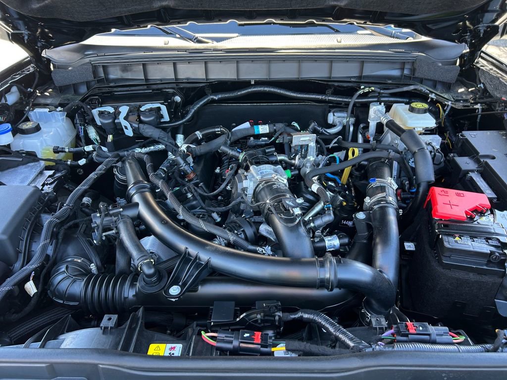 Used 2024 Ford Bronco Outer Banks AWD/4WD image 30