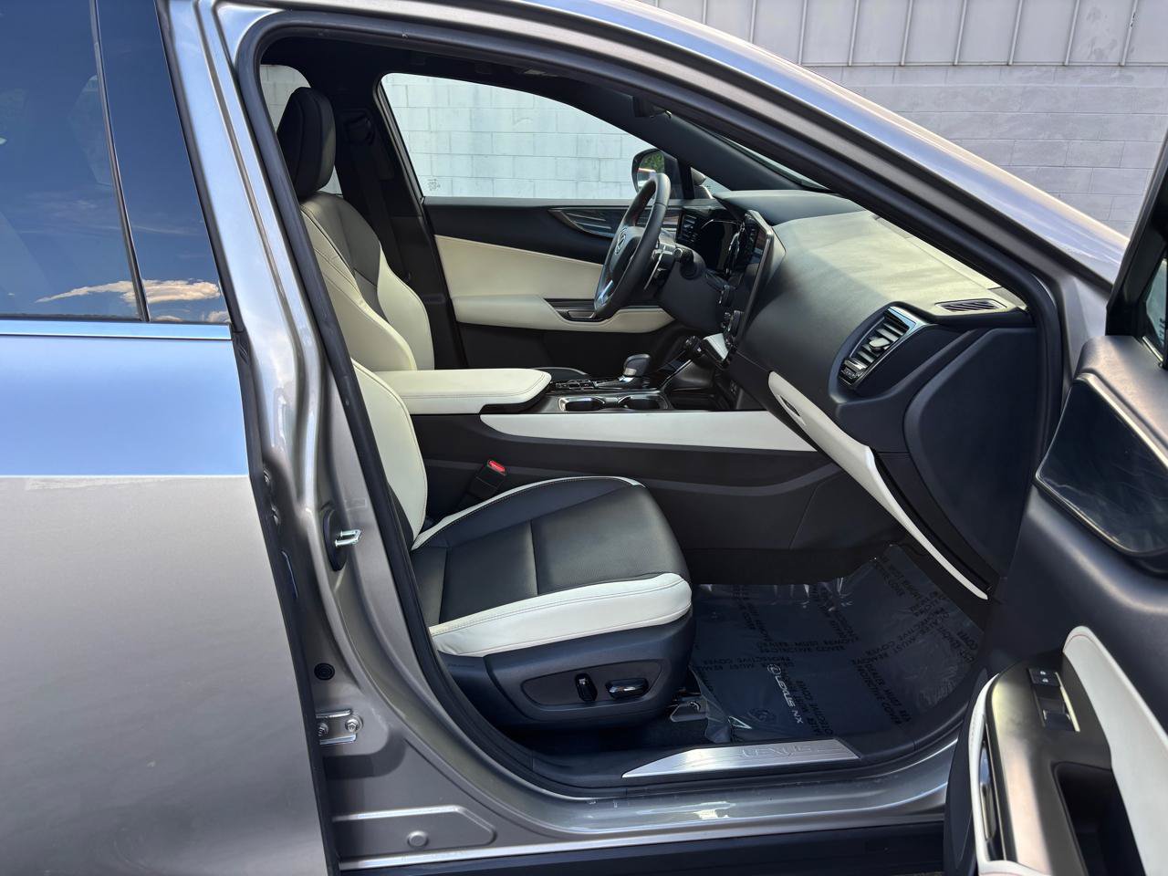 Used 2024 Lexus NX 350h AWD w/ Cold Area Package image 22