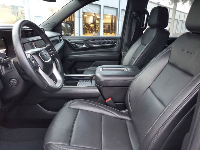 Used 2023 GMC Yukon XL Denali w/ Max Trailering Package image 18