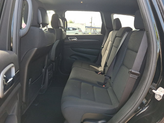 Used 2019 Jeep Grand Cherokee Laredo AWD/4WD image 10