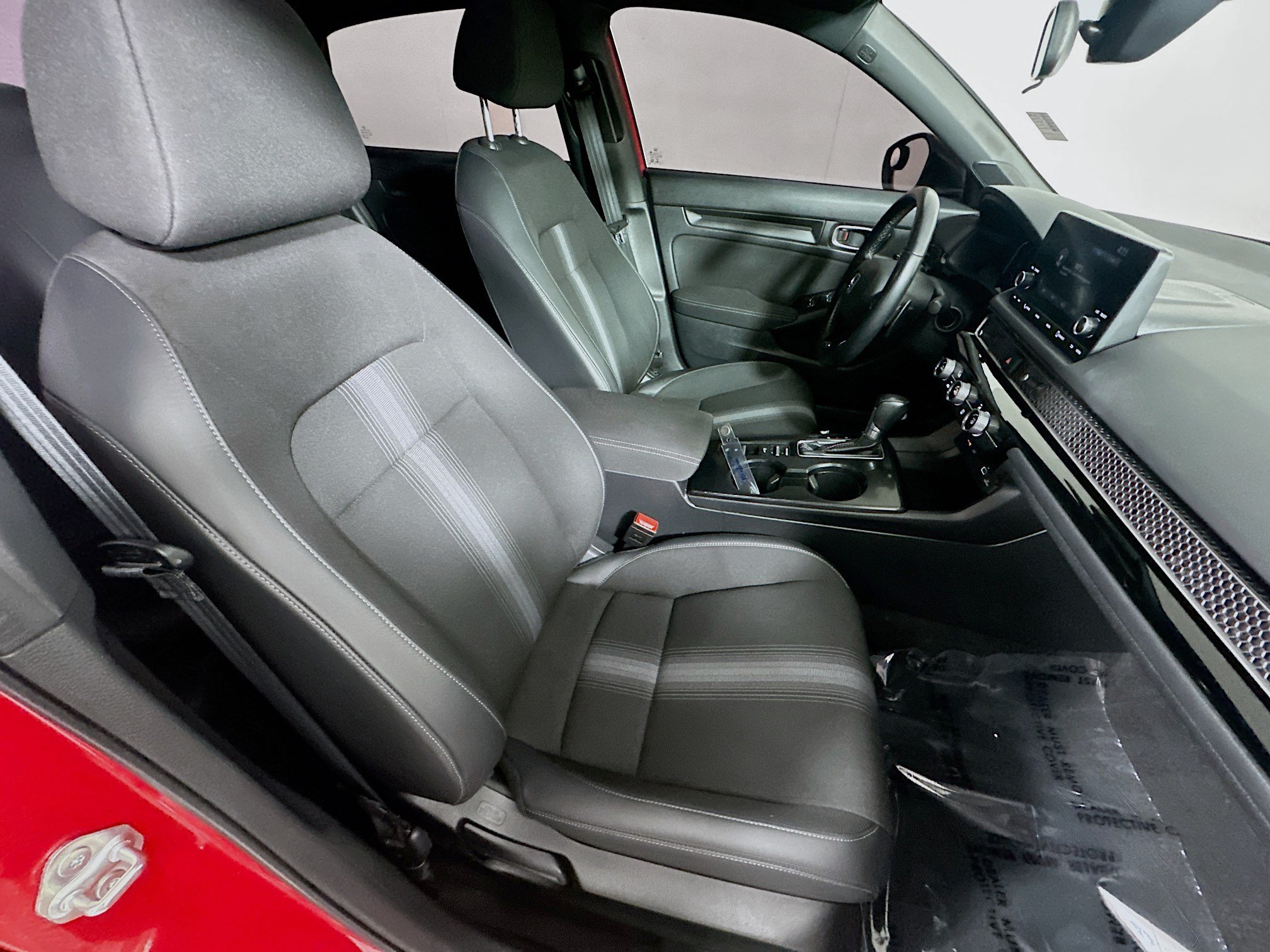 Used 2022 Honda Civic Sport image 28