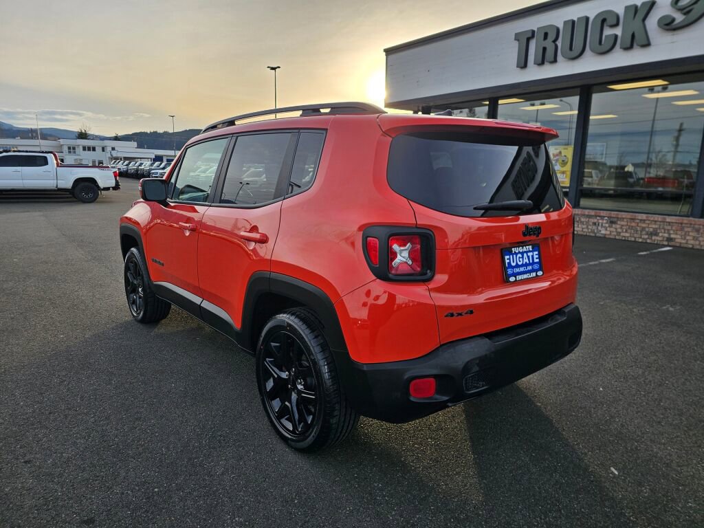 Used 2017 Jeep Renegade Altitude w/ Safety & Security Group image 9