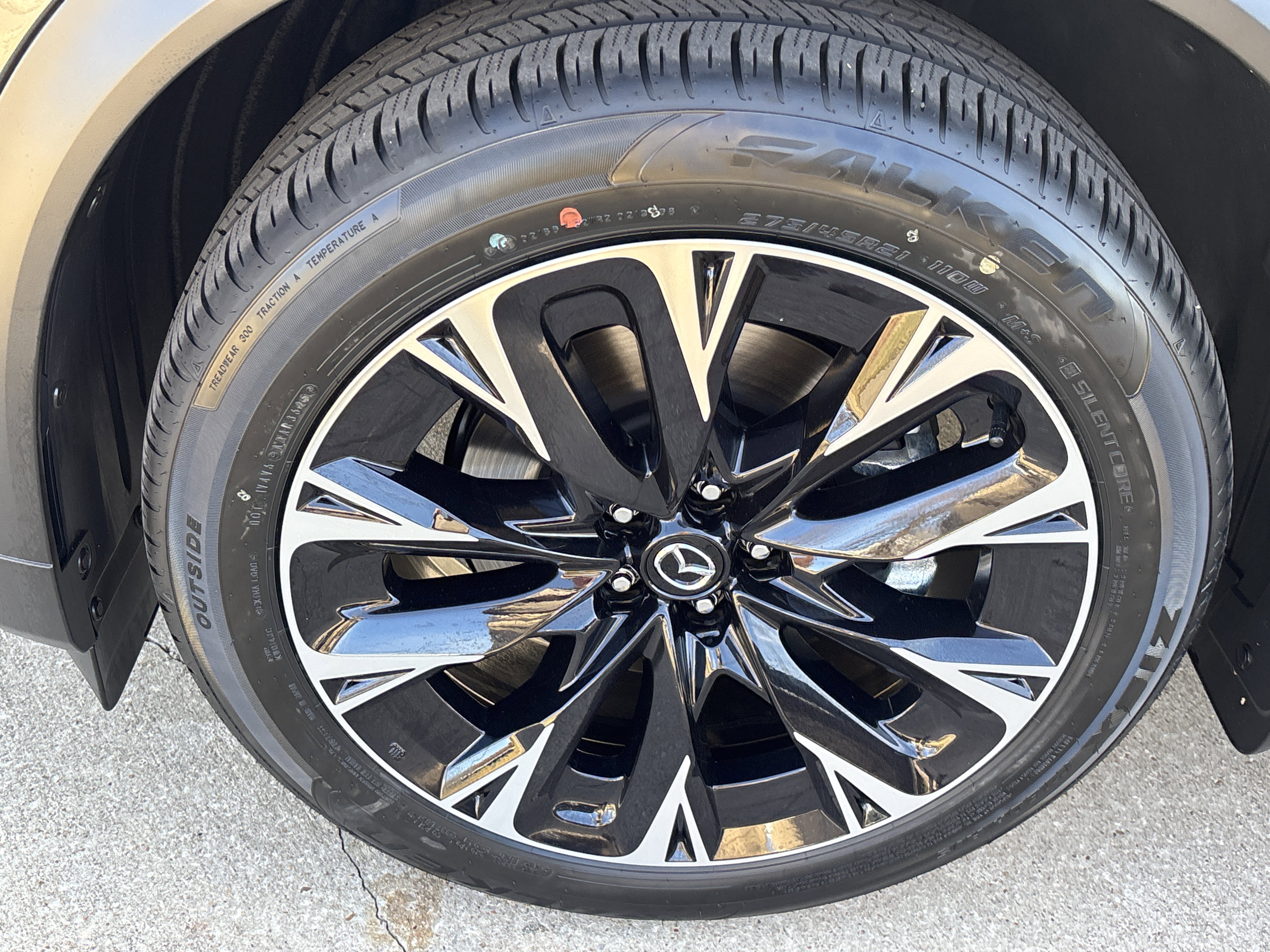 New 2026 MAZDA CX-90 Plug-In Hybrid w/ Premium Plus image 14