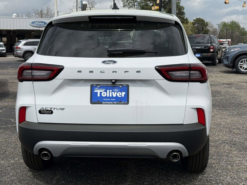 New 2026 Ford Escape Active FWD image 8