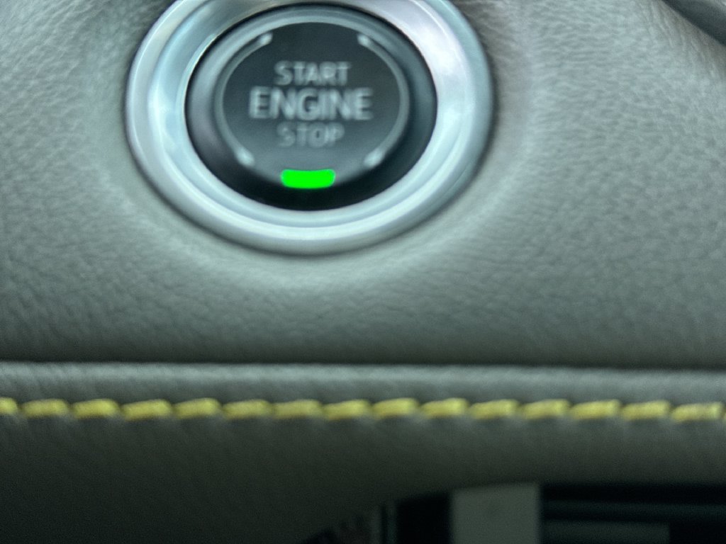 Used 2024 Chevrolet Colorado ZR2 w/ ZR2 Convenience Package III AWD/4WD image 22