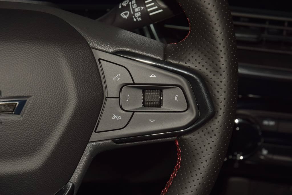 New 2026 Chevrolet Trax RS w/ Driver Confidence Package FWD image 37