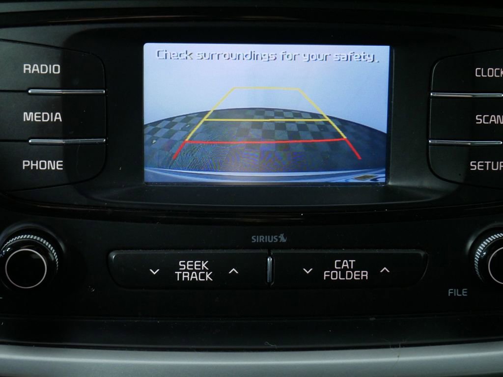 Used 2017 Kia Sorento LX image 34
