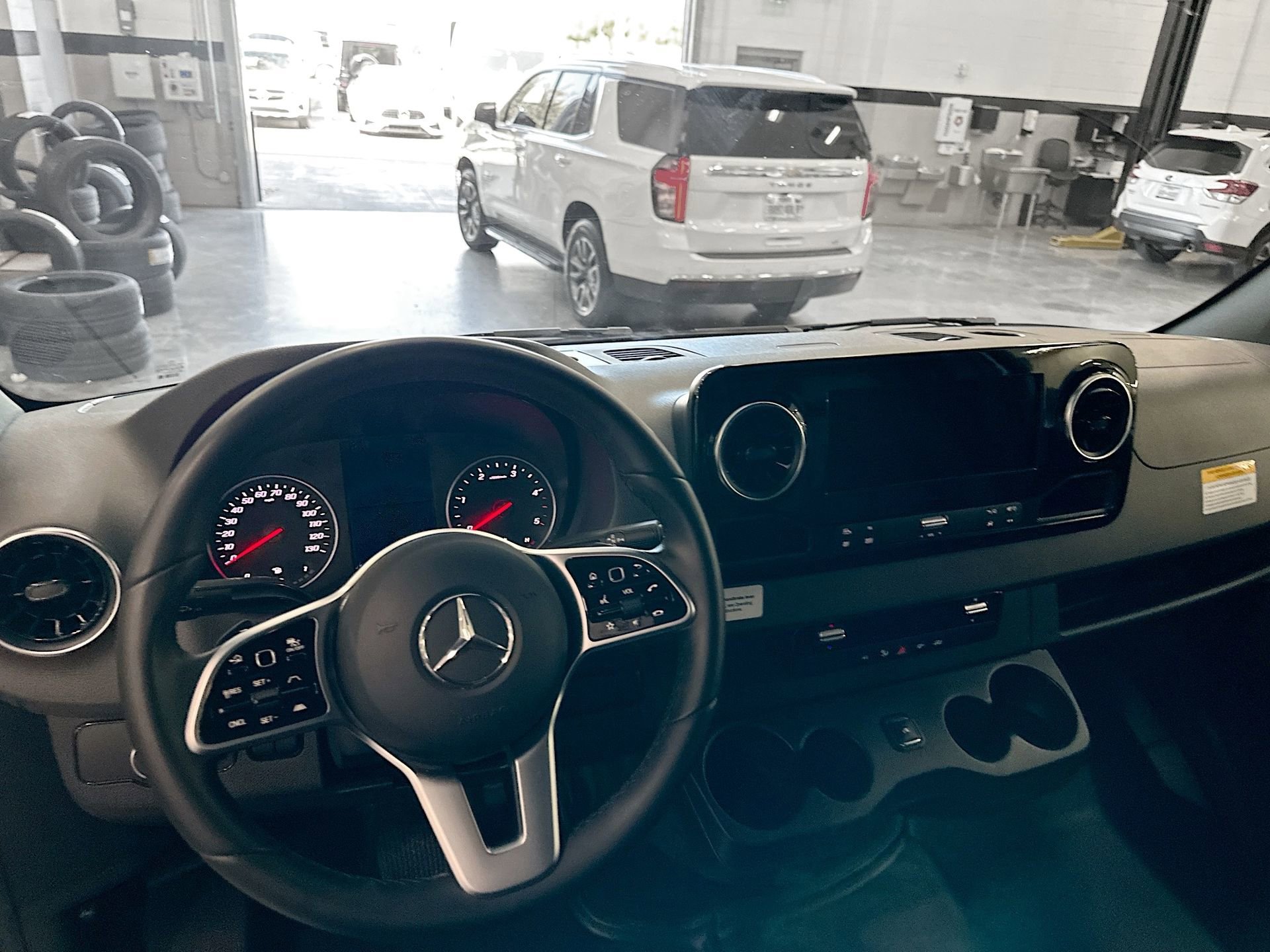 Used 2023 Mercedes-Benz Sprinter 144 Cargo image 23