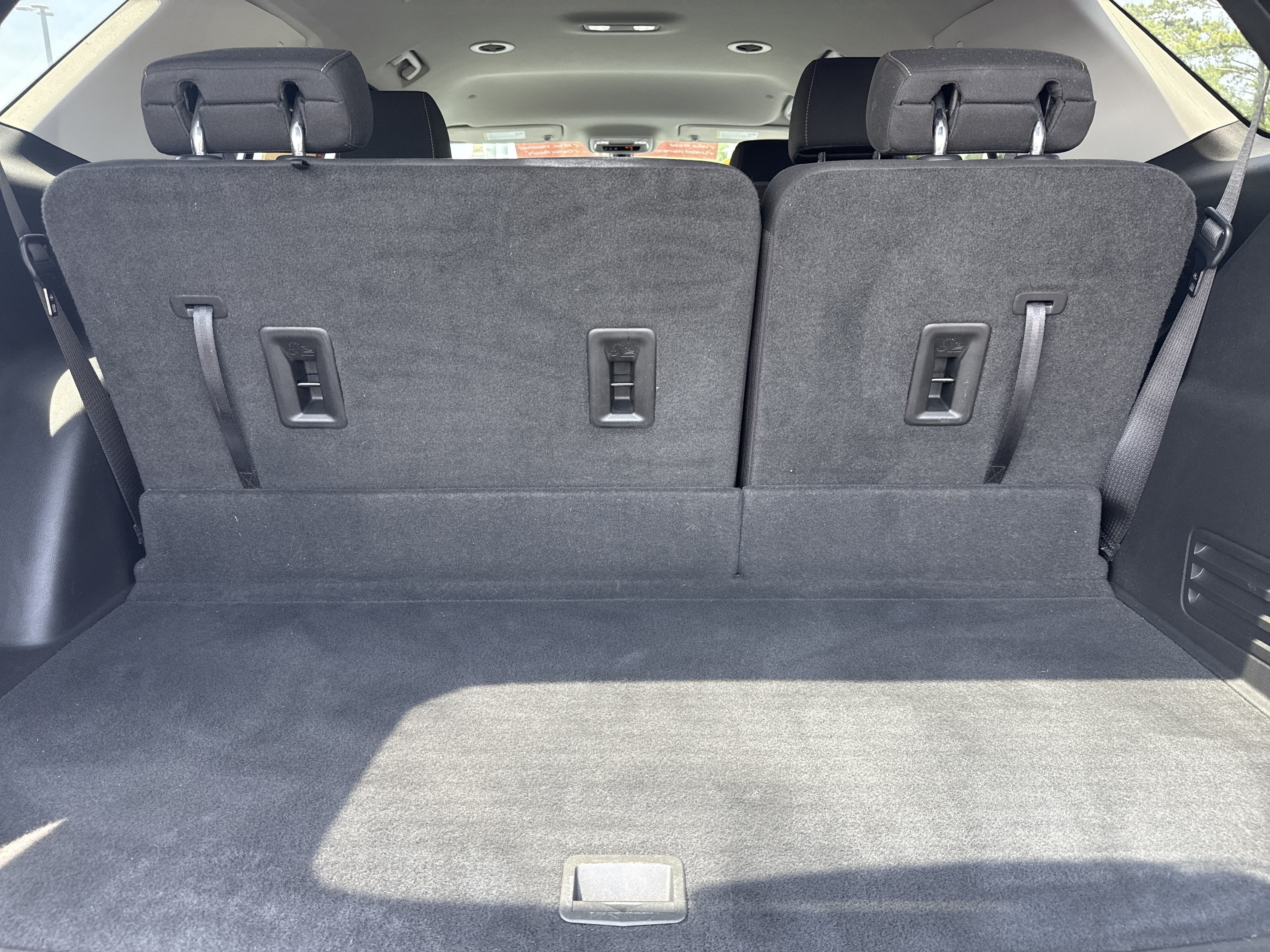 Used 2020 Chevrolet Traverse LS FWD image 31