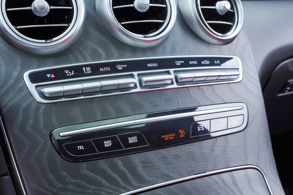 Used 2020 Mercedes-Benz GLC 63 AMG S image 25