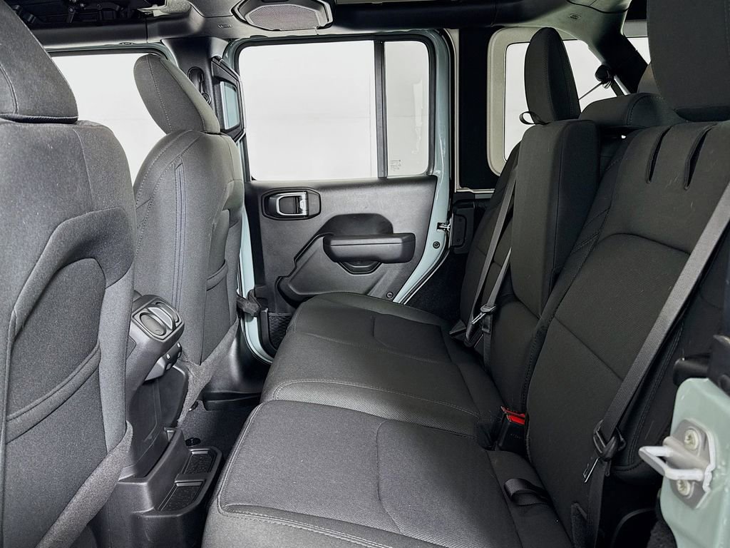 Used 2023 Jeep Wrangler Unlimited w/ Safety Group image 14