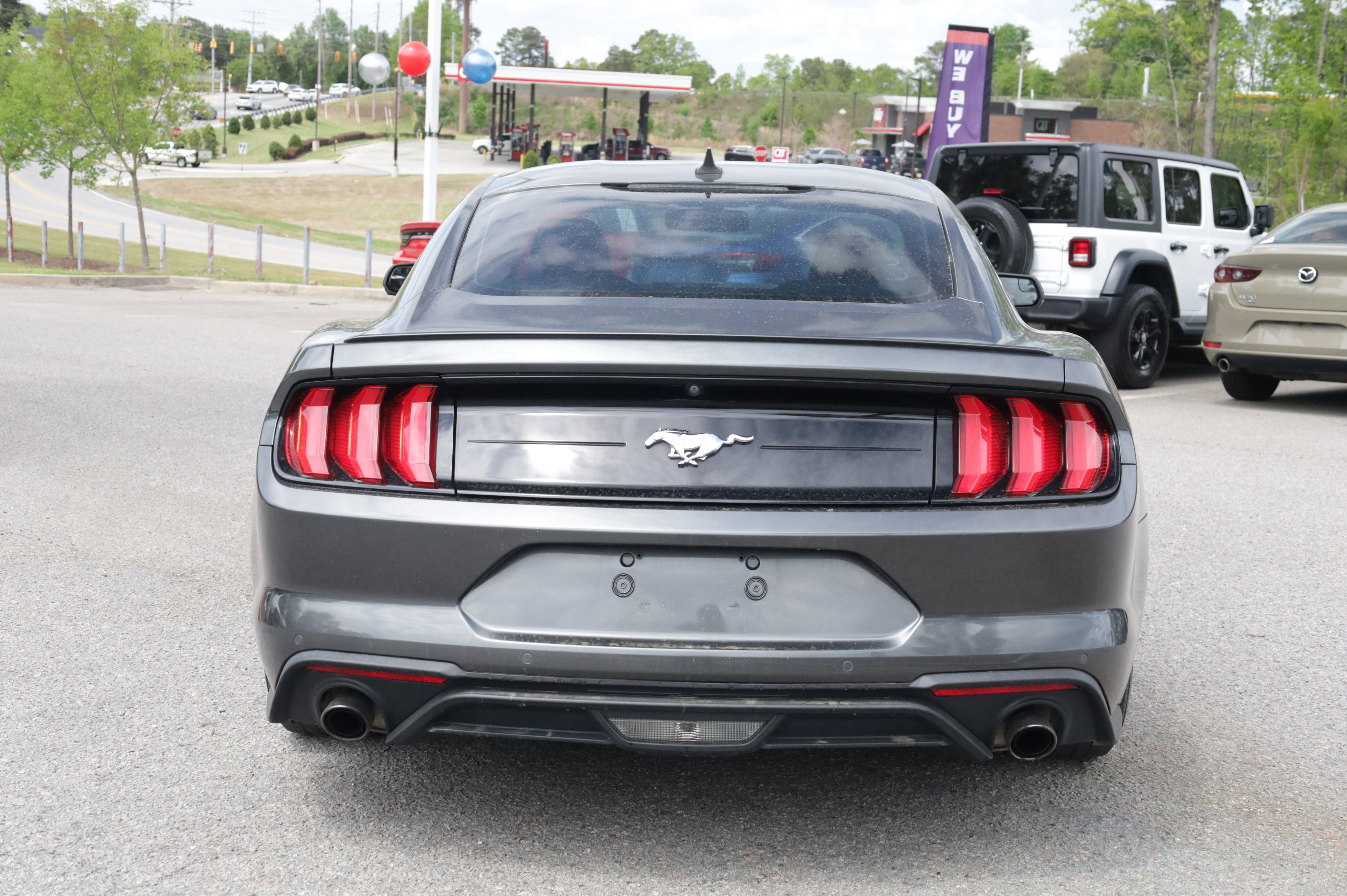 Used 2020 Ford Mustang Premium image 3