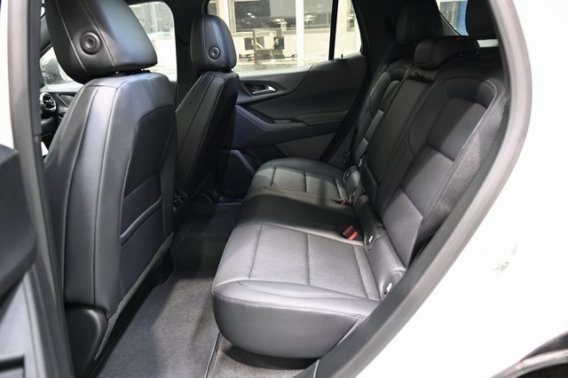New 2026 Chevrolet Equinox LT w/ Convenience Package II image 11