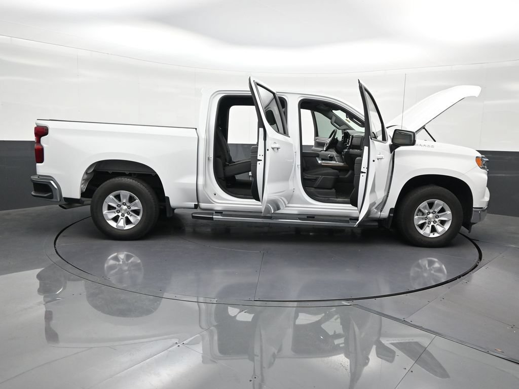 Used 2024 Chevrolet Silverado 1500 LT RWD image 33