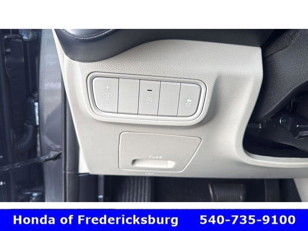 Used 2021 Kia Soul LX image 36