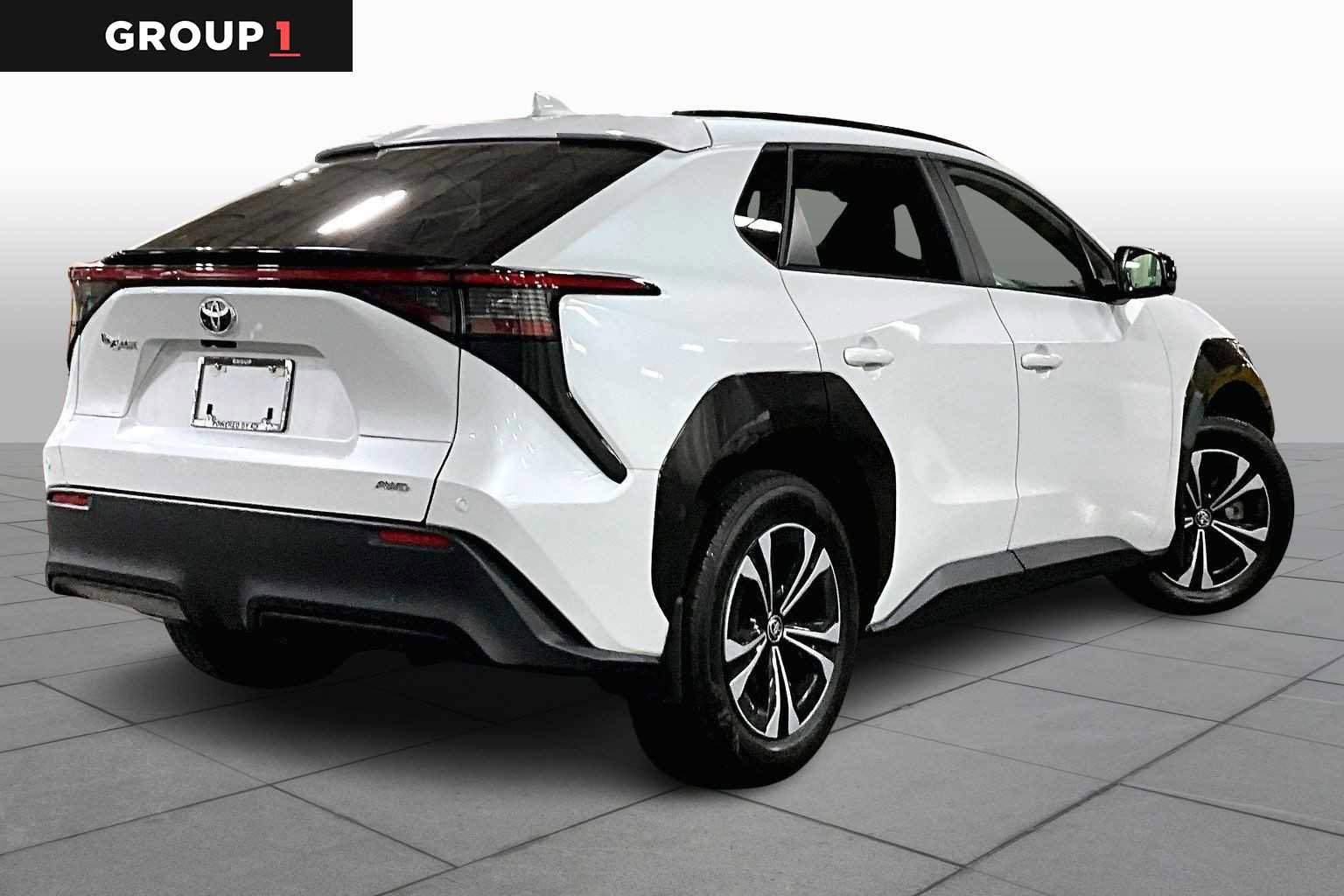 Used 2023 Toyota bZ4X XLE image 12