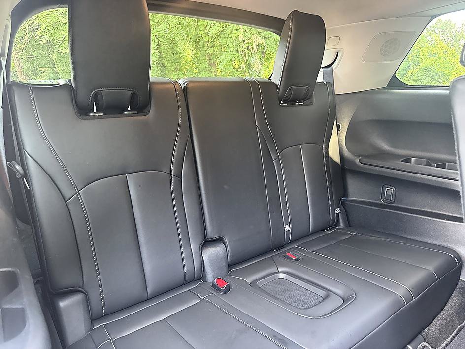 Certified 2025 INFINITI QX60 Pure w/ Cargo Package FWD image 22