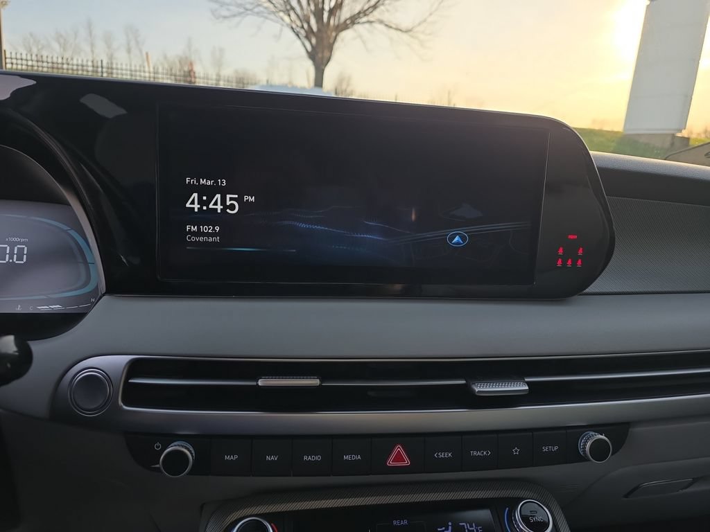Used 2025 Hyundai Palisade SEL AWD/4WD image 9