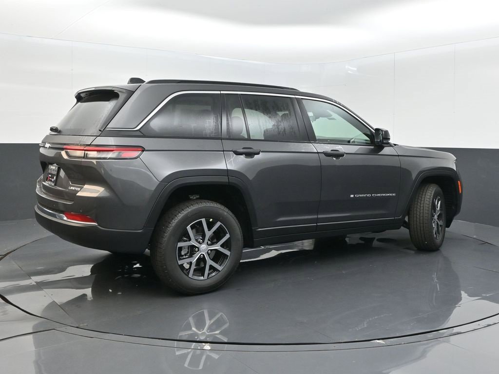 New 2025 Jeep Grand Cherokee Limited image 7