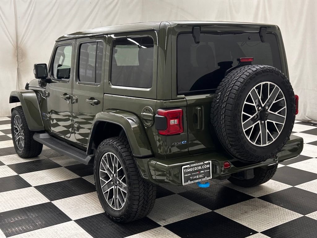 Used 2024 Jeep Wrangler High Altitude AWD/4WD image 5
