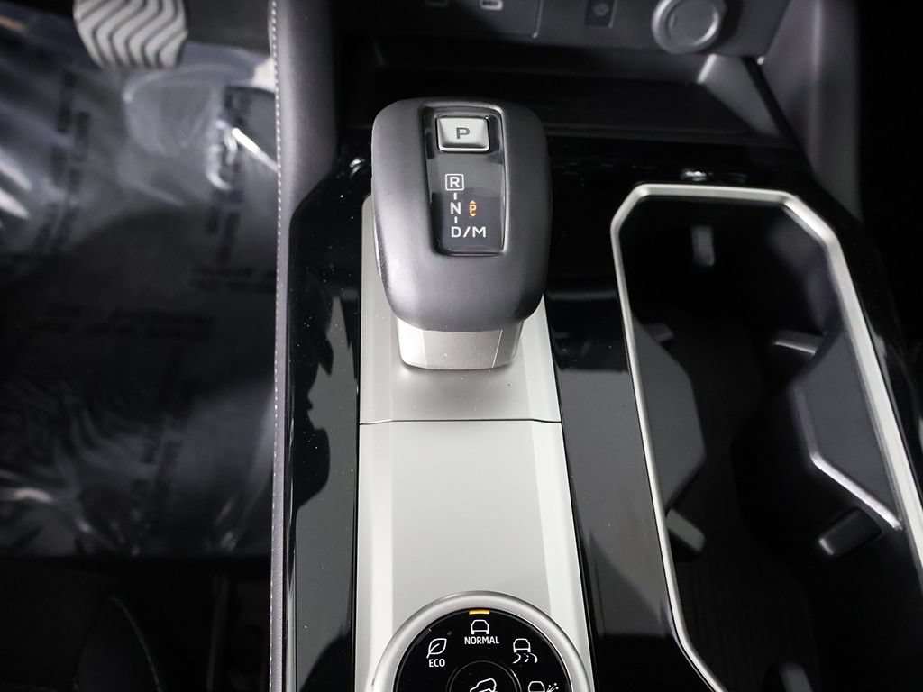 New 2026 Mitsubishi Outlander LE AWD/4WD image 44