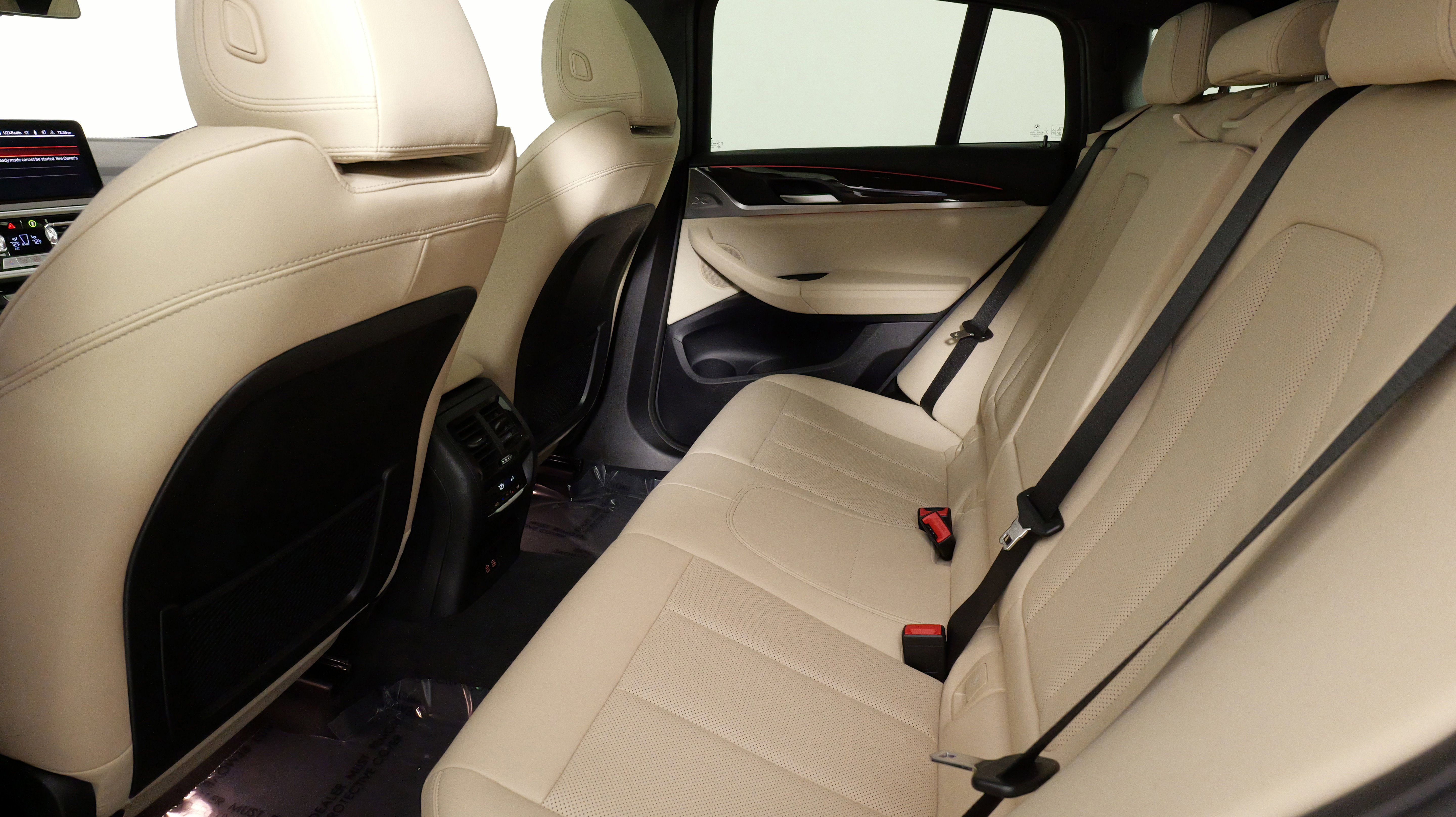 Used 2025 BMW X4 xDrive30i image 38