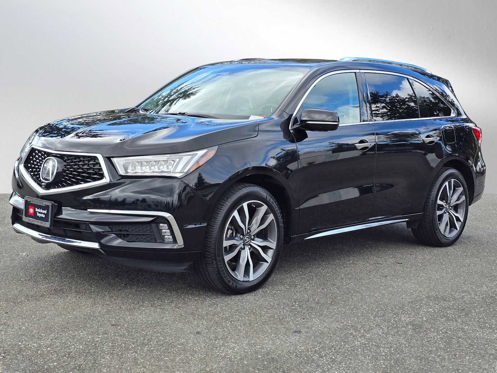 Used 2019 Acura MDX SH-AWD w/ Advance Package image 3