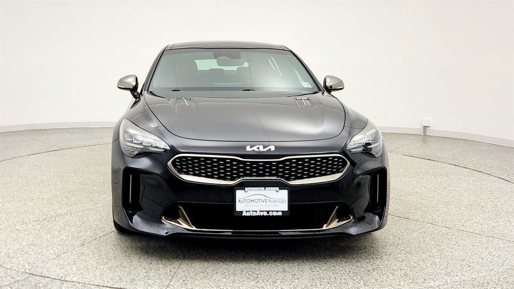 Used 2022 Kia Stinger GT-Line w/ Sun & Sound Package image 2