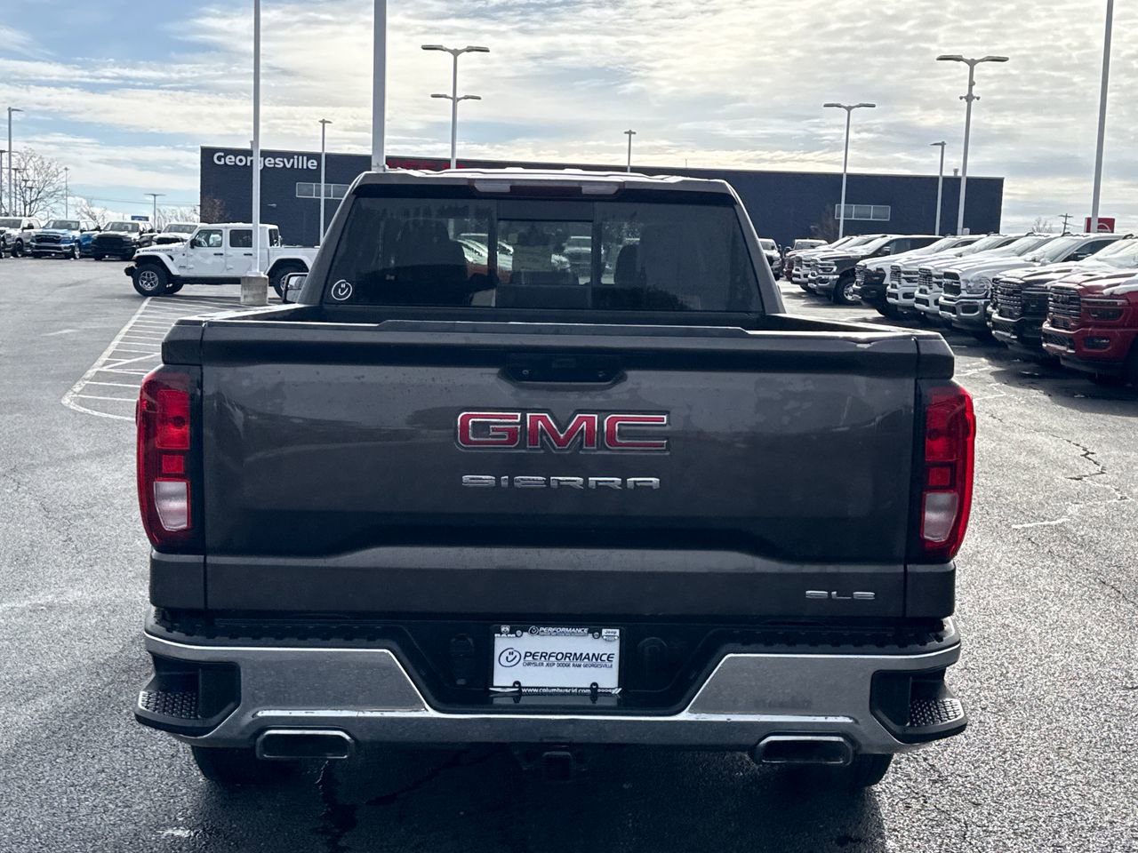 Used 2019 GMC Sierra 1500 SLE image 4