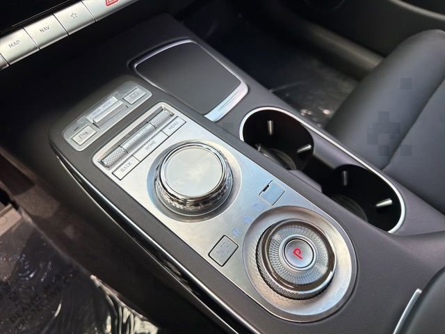 Used 2025 Genesis GV70 2.5T AWD/4WD image 30