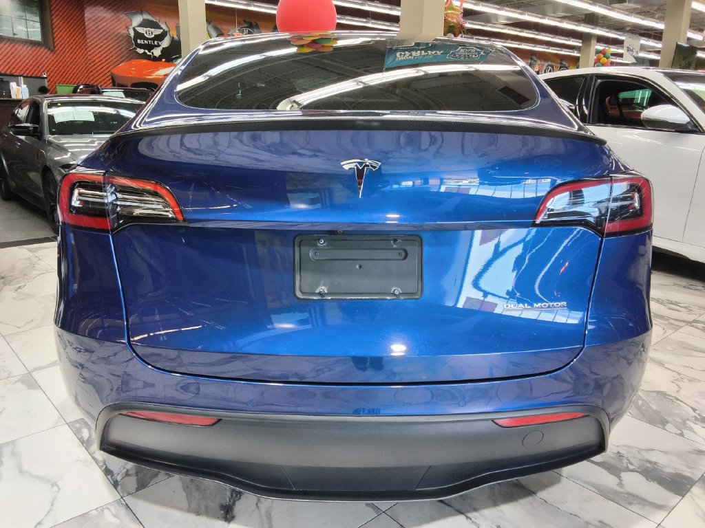 Used 2022 Tesla Model Y Performance AWD/4WD image 7