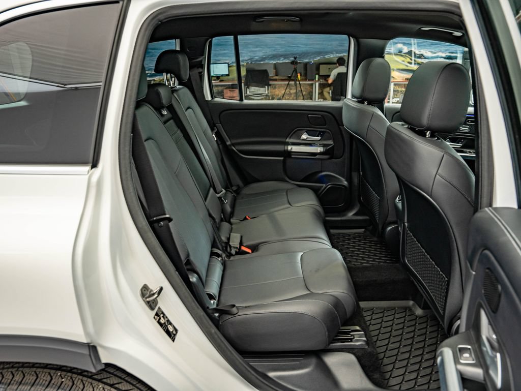 Certified 2026 Mercedes-Benz GLB 250 4MATIC image 35