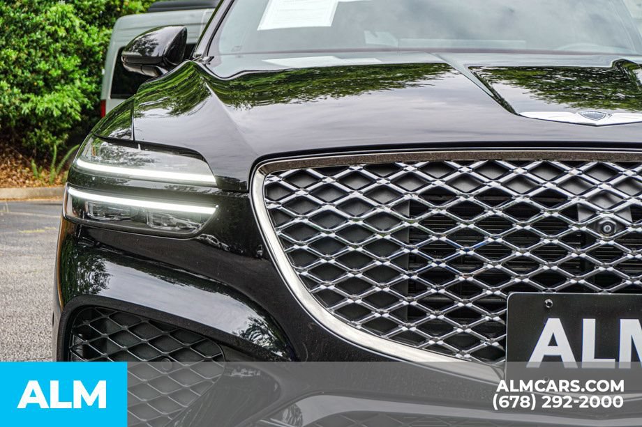 Used 2024 Genesis GV70 3.5T Sport w/ Sport Prestige Package AWD/4WD image 11