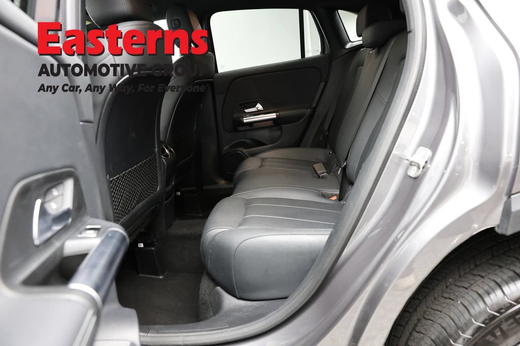 Used 2025 Mercedes-Benz GLA 250 image 21
