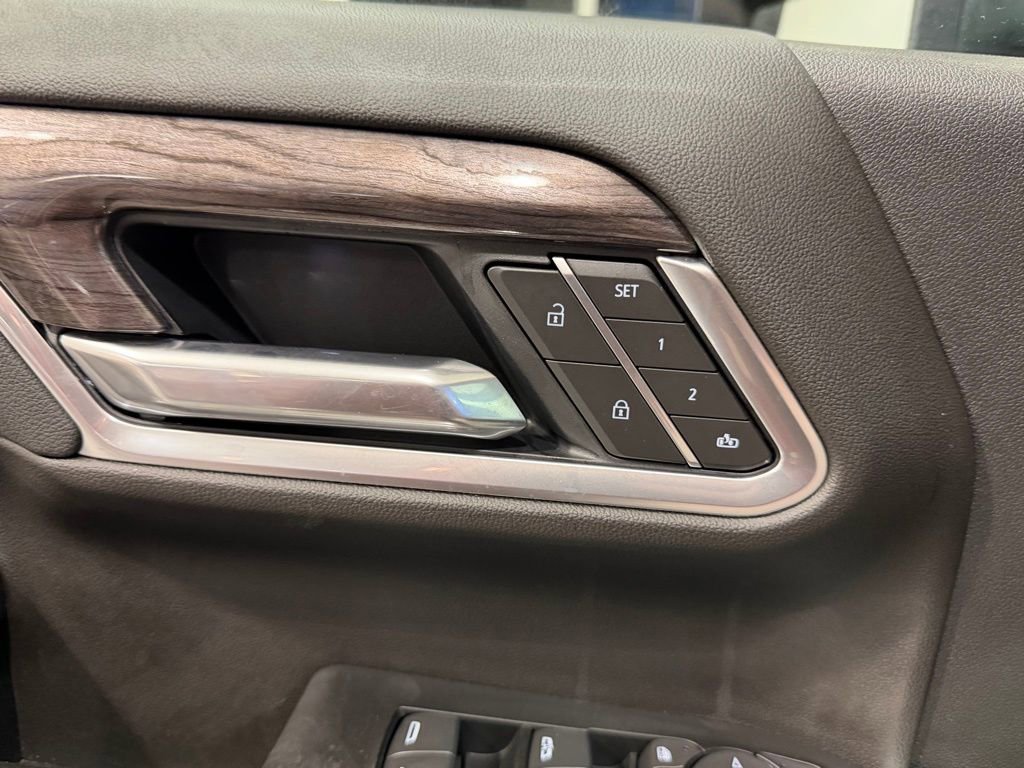 Used 2026 Chevrolet Silverado 2500 LTZ w/ LTZ Premium Package image 35