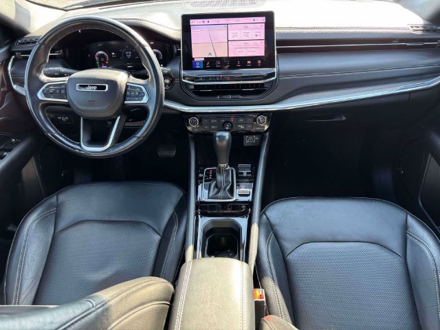 Used 2022 Jeep Compass High Altitude AWD/4WD image 30