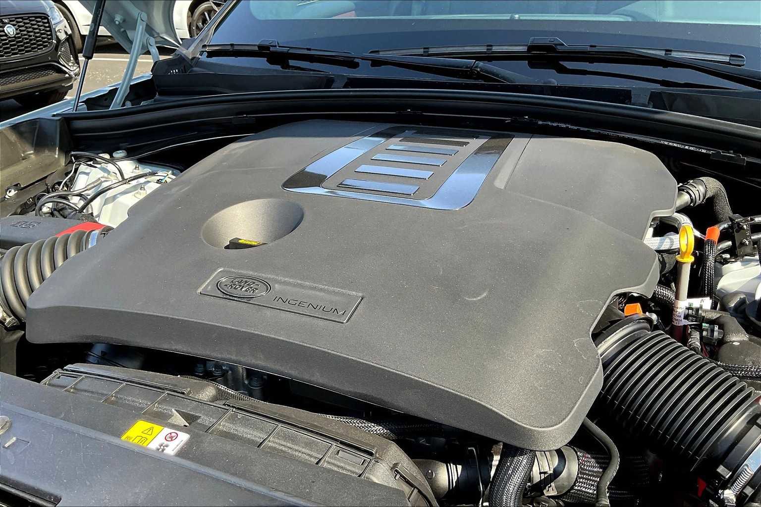 New 2026 Land Rover Range Rover Velar Autobiography image 32