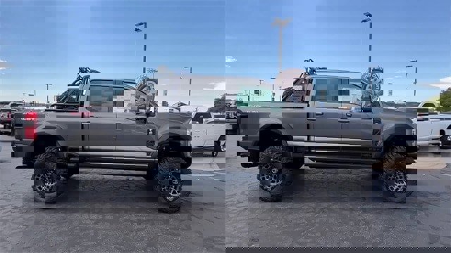 New 2025 Ford F250 Lariat w/ Lariat Ultimate Package image 8