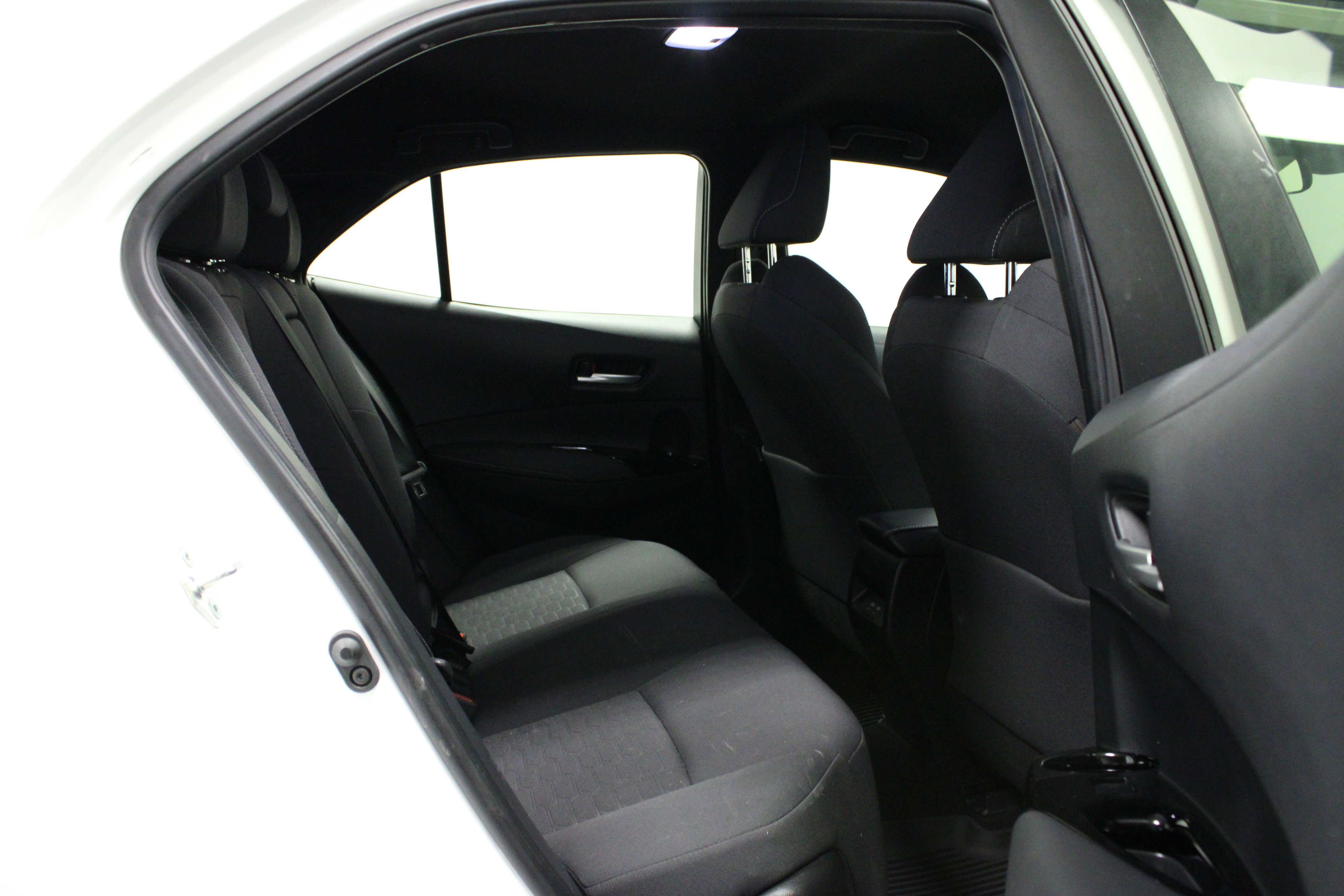 Used 2023 Toyota Corolla SE image 15