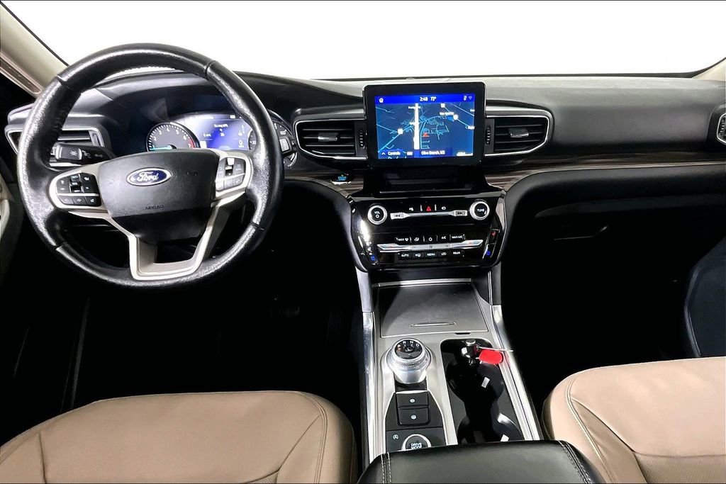 Used 2021 Ford Explorer Limited w/ Equipment Group 301A image 15