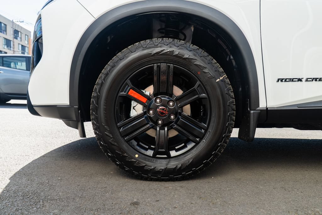 New 2026 Nissan Rogue SV AWD/4WD image 7